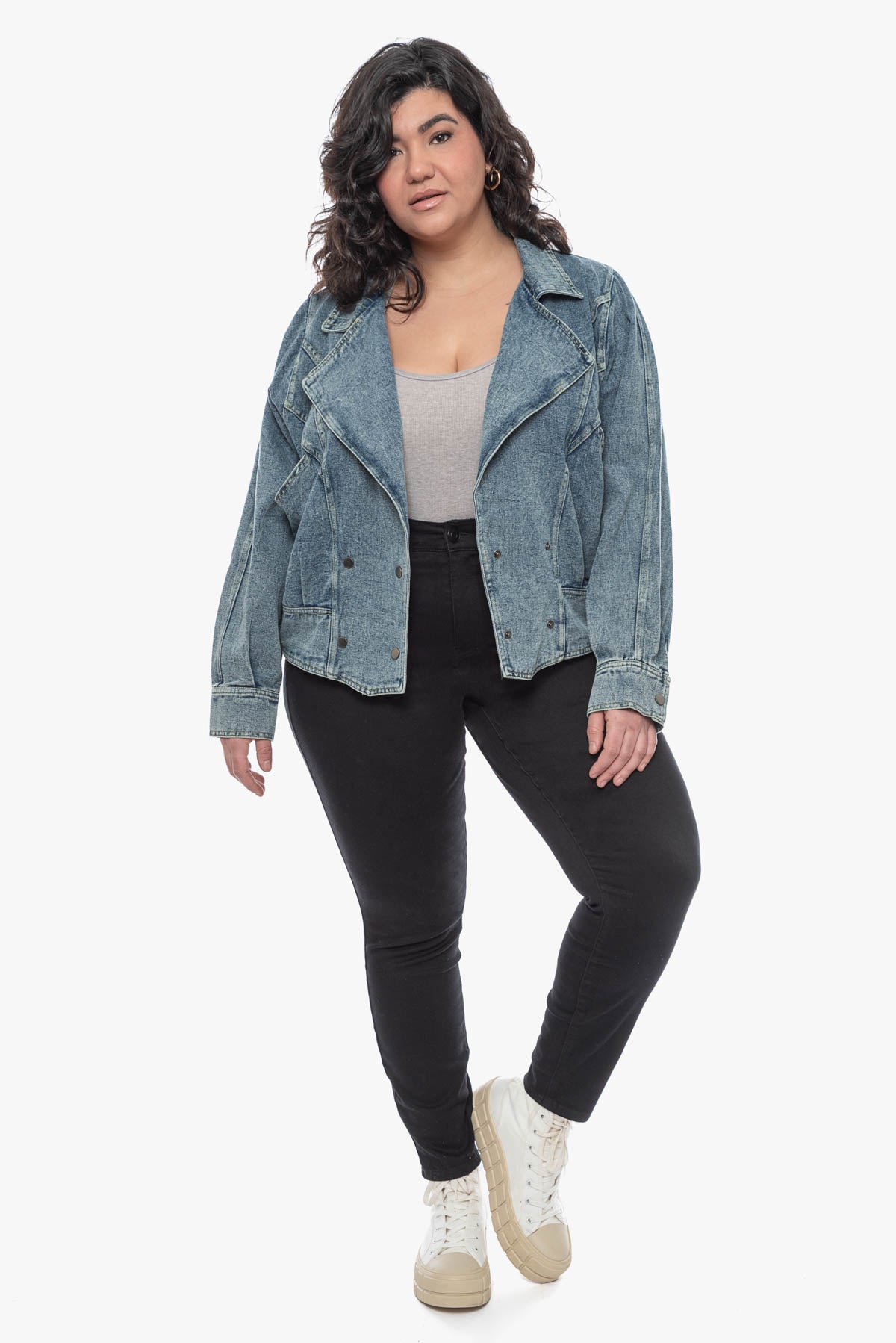 LORETTA washed denim jacket