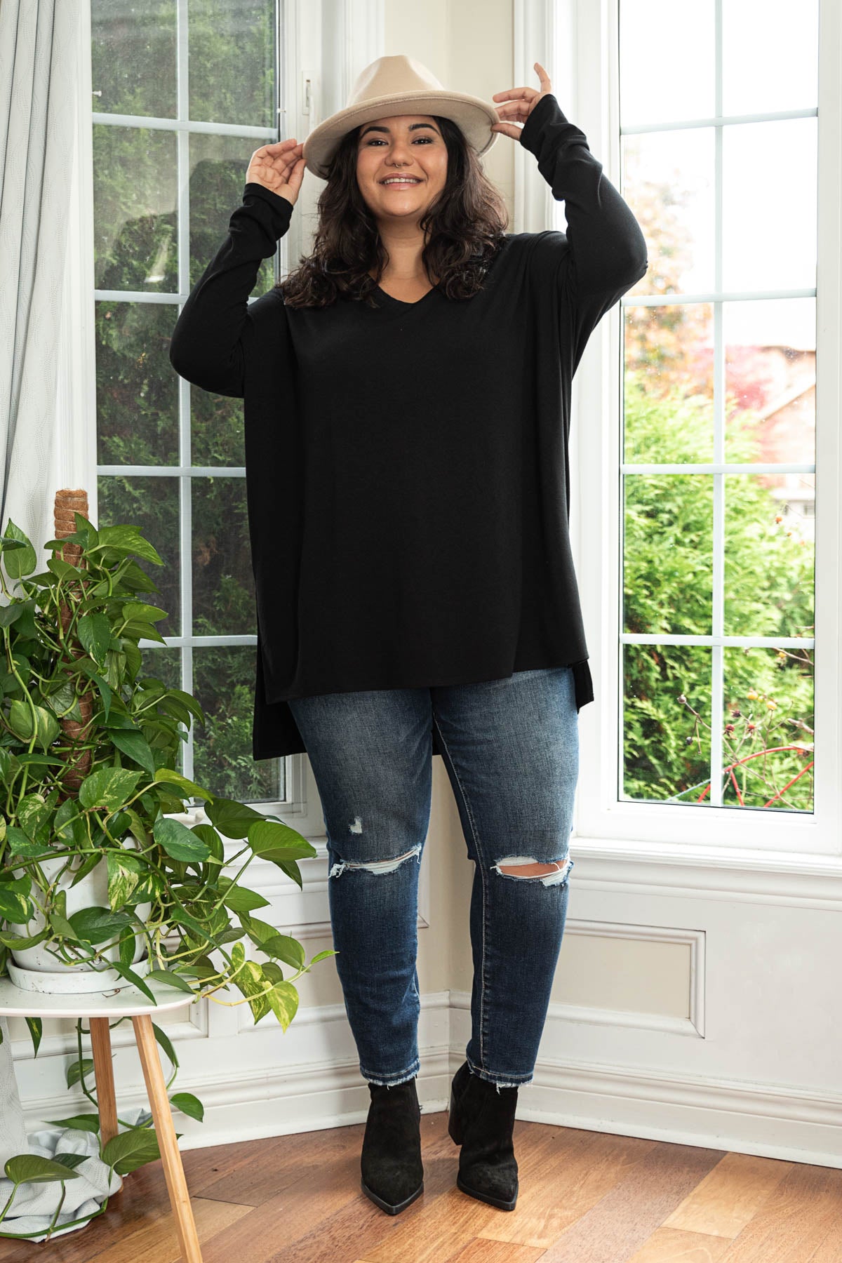 ANNIE V comfy tunic top