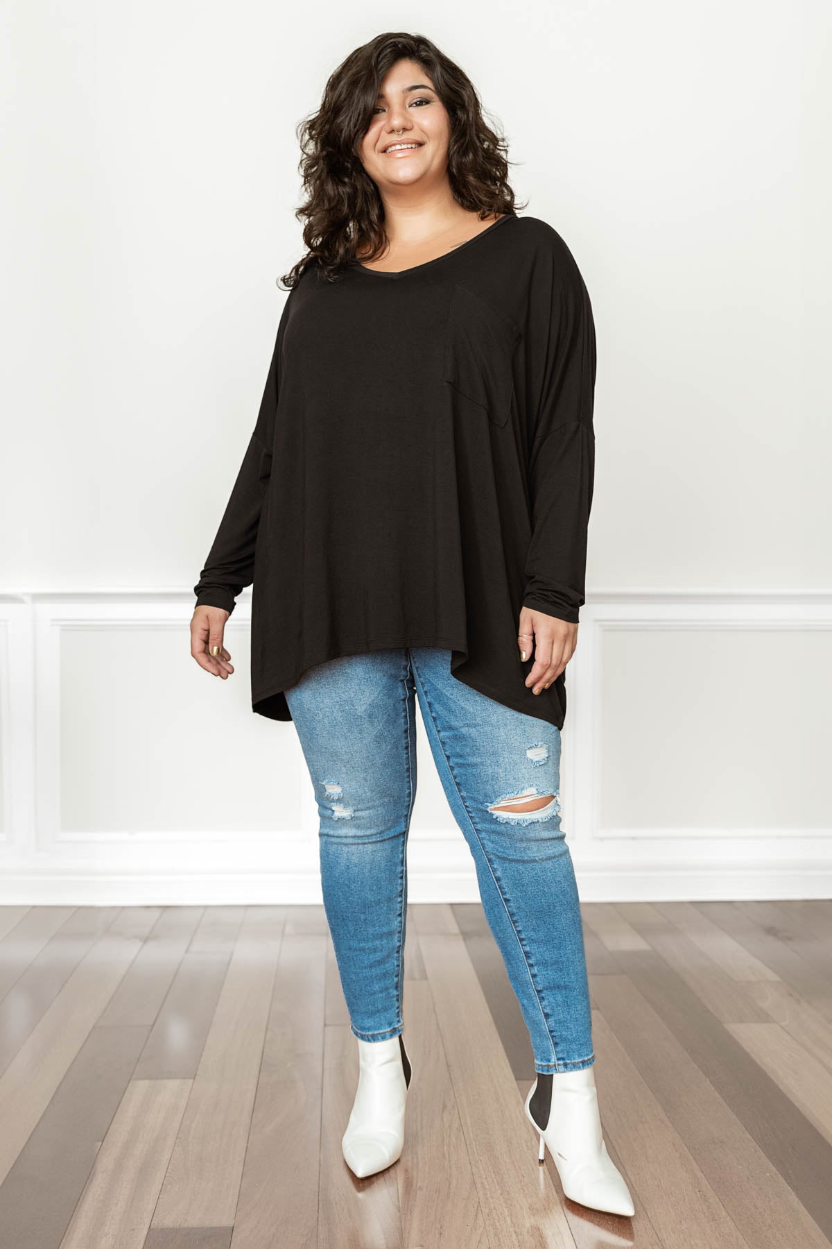 SHAWN V oversized top