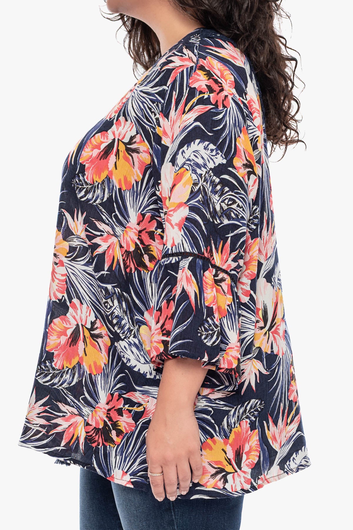 NATALIE lace back kimono